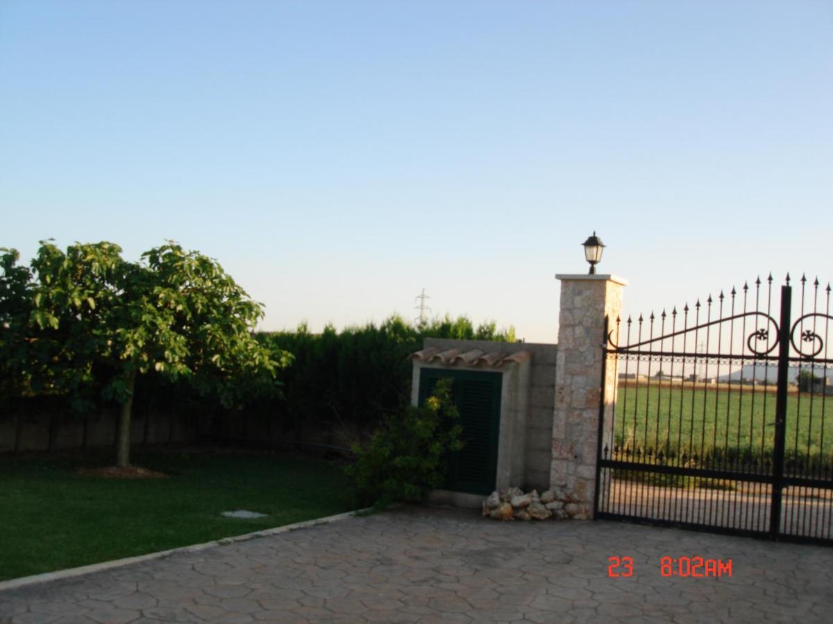Finca Son Gallina Con Piscina Y Jardin En Sa Pobla, Ideal Para 6 Personas Exterior photo